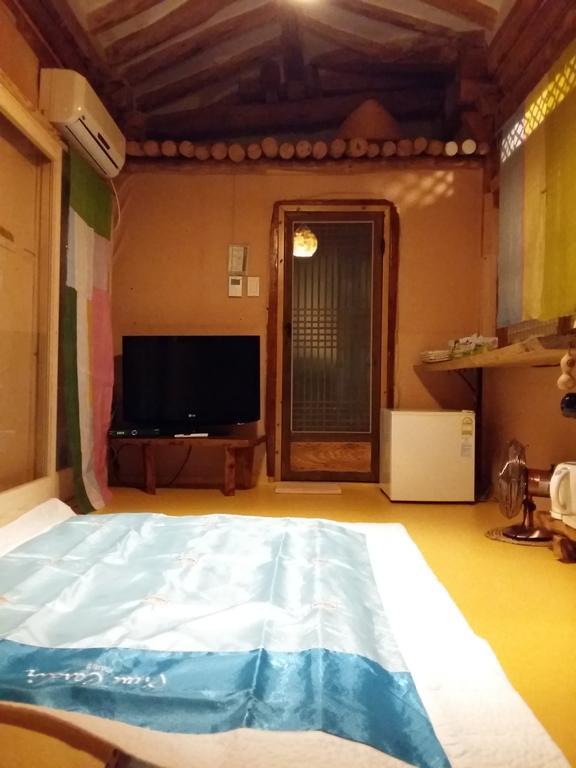 Hotel Dalbbit Hyang Jeonju Habitación foto